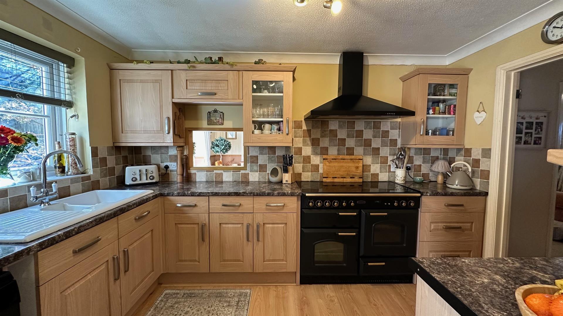 4 bed property in Hoover Close, St. Leonards-On-Sea